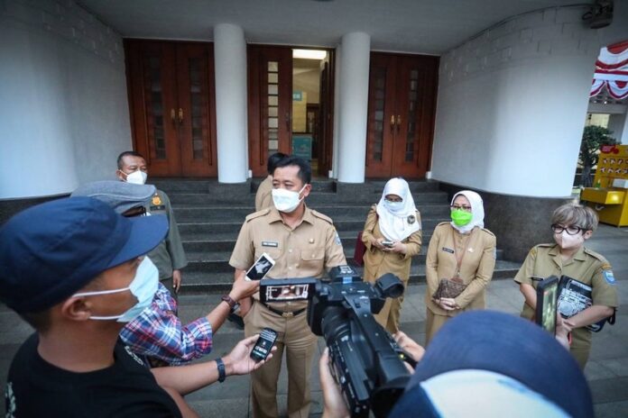 MAL, RESTO, DAN CAFE SUDAH BISA TERIMA PENGUNJUNG DENGAN SYARAT