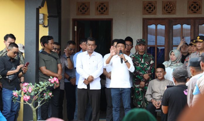 Sosialisasi Pengembangan Program Strategis Nasional, Menteri Investasi RI Temui Masyarakat Rempang