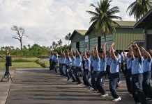 Olahraga Bersama Bangun Soliditas Prajurit Lanud RSA Natuna di Garda Terdepan NKRI