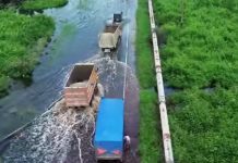 Bupati Siak Tinjau Banjir di Simpang Obor, Ruas Jalan Nasional Terendam