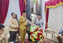 Wujud Kepedulian, PGRI Kab. Bengkalis Salurkan Bantuan 420 Juta, Kepada Korban Bencana di Sumbar.