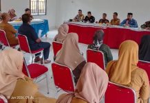 Serda R.A. Binran Bol Hutabarat Hadiri Musdes Penetapan Penerima BLT DD Desa Landak