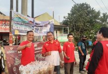 DPC PWRI Kabupaten Tasikmalaya Berbagi Takjil di Jumat Pertama Ramadan 1447 H