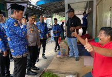 Jelang Ramadan, Wakil Bupati Anambas Raja Bayu Pantau Harga dan Stok Bahan Pokok di Siantan