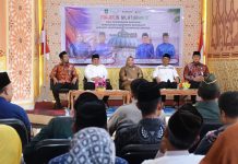 Bupati Kasmarni Safari Ramadhan di Kecamatan Bantan Sekaligus Salurkan Bantuan kepada Masyarakat