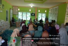 Pemdes Telaga Salurkan Bantuan Pangan, 59 KPM Terima Beras dan Minyak Goreng