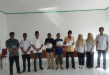 Di Tengah Tekanan Anggaran, Desa Teluk Sunting Tetap Salurkan BLT untuk Warga