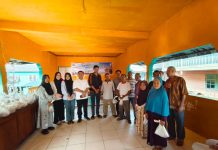 137 Paket Kurban untuk Pian Tengah, Warga Rasakan Kepedulian Kejari Natuna
