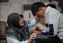 Haru Pemuda Disabilitas Siak Saat Dilepas Bupati Afni ke Bogor: “Saya Akan Bersungguh-sungguh Belajar”
