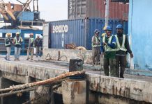 Langkah Bupati Karimun Jadi Penyelamat Ekonomi Buruh Pelabuhan Taman Bunga