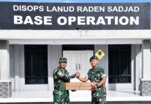 Lanud RSA Natuna Terima Bantuan Peralatan Kebersihan dari Pangkogabwilhan II