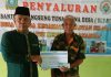 Kades Telaga Salurkan BLT DD ke 19 KPM, Tekankan Bantuan Tepat Sasaran