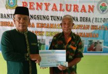 Kades Telaga Salurkan BLT DD ke 19 KPM, Tekankan Bantuan Tepat Sasaran
