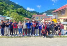 Damkar Anambas Kerahkan 25 Personel Dukung Jumat Asri, Sungai Sugi Dibersihkan Bersama