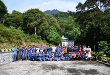 Danlanud RSA Natuna Kobarkan Semangat Kemerdekaan, 54 Pendaki Menuju Puncak Gunung Ranai