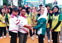 Cen Sui Lan Manfaatkan Kehadiran Kadispora Kepri, Minta Sarpras Olahraga untuk POPDA 2028