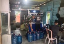 Babinsa Koptu Fian Hendratmo Ingatkan Pengusaha Air Galon Jaga Kebersihan dan Kualitas Air