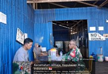 Serda Binran Pantau Penyaluran Minyak Tanah Bersubsidi, Warga Apresiasi Pengaturan Antrean