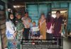 Babinsa Serka Didih Sukiadi Dampingi Penyaluran BLT Dana Desa di Mampok