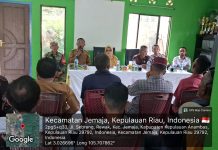 Babinsa Koramil 04/Letung Hadiri Musyawarah Penetapan RKPDes 2027 di Desa Rewak